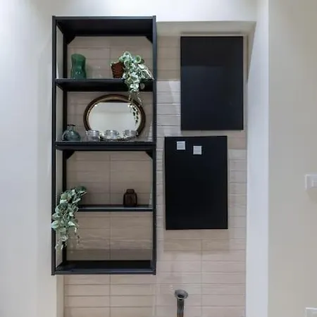 Sсаn Q,r-с0dе -- 3 Bedroom Apt In The Historic Center *