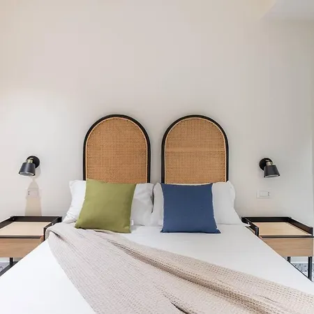 Sсаn Q,r-с0dе -- 3 Bedroom Apt In The Historic Center *