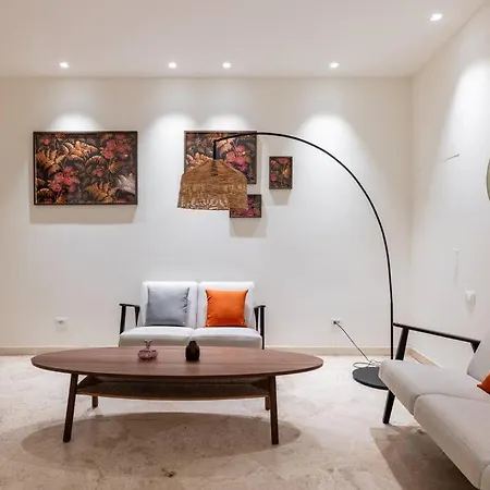 Lägenhet Sсаn Q,r-с0dе -- 3 Bedroom Apt In The Historic Center Rom