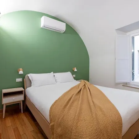 Sсаn Q,r-с0dе -- 3 Bedroom Apt In The Historic Center